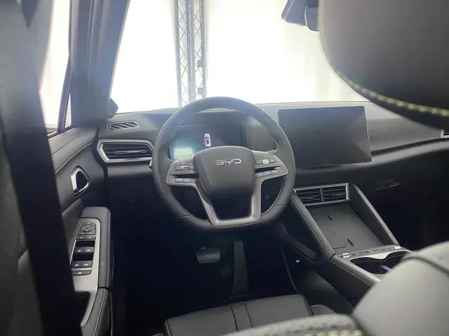 BYD ATTO 2