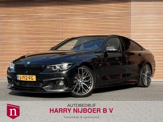 BMW 4-serie Gran Coupé 418i Executive Edition M-Sport / Navi / Clima / 20Inch / Winterbanden / Carbo...
