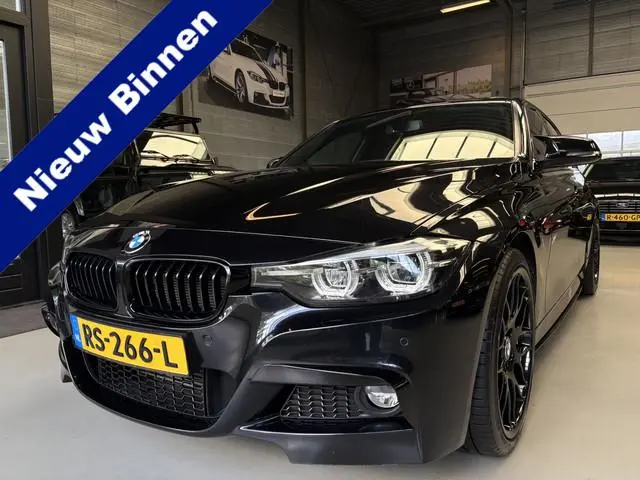 BMW 3-serie 318i Edition M Sport Shadow Executive Cruise, Navi, Schuifdak