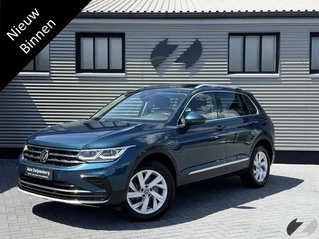 Volkswagen Tiguan 1.4 TSI eHybrid R-Line |Pano|Trekhaak|ACC|
