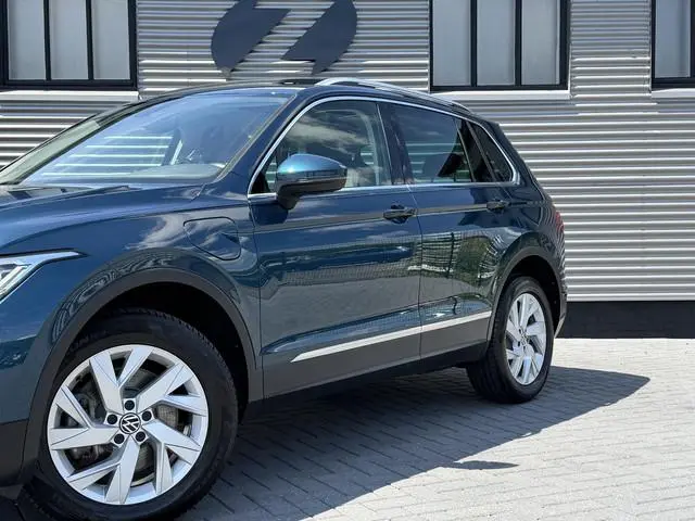 Volkswagen Tiguan 1.4 TSI eHybrid R-Line |Pano|Trekhaak|ACC|