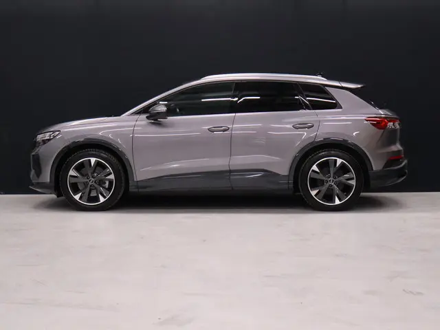 Audi Q4 e-tron 40 Advanced edition 77 kWh [VOL LEDER, VIRTUAL COCKPIT, STOELVERWARMING, BLUETOOTH, N...