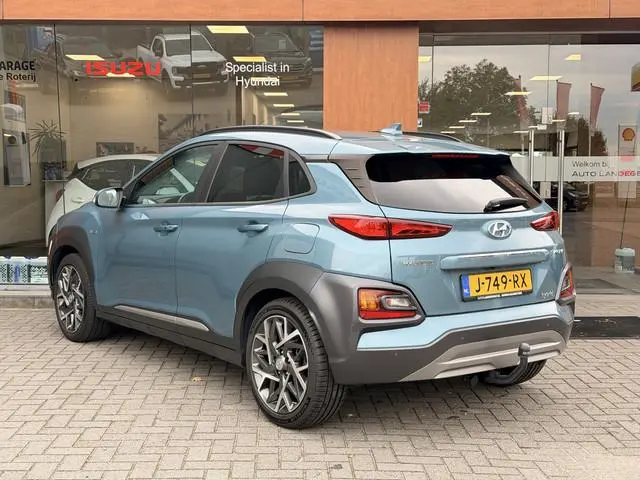 Hyundai Kona 1.6 GDI HEV Premium | Carplay | Camera | DAB | Cruise control | Trekhaak