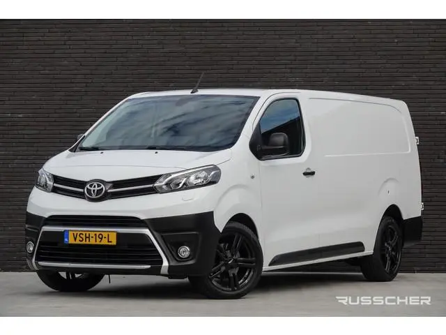 Toyota PROACE Worker 2.0 D-4D 122Pk | Long | Stoel-Bank |  Black Line | 360° Camera | Trekhaak | 18'...