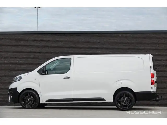 Toyota pro-ace