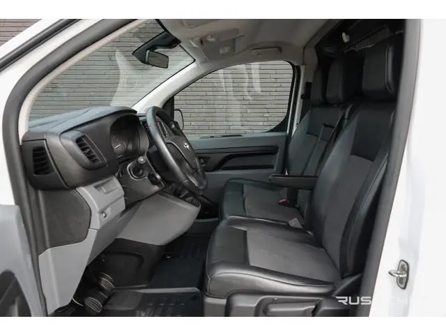 Toyota pro-ace