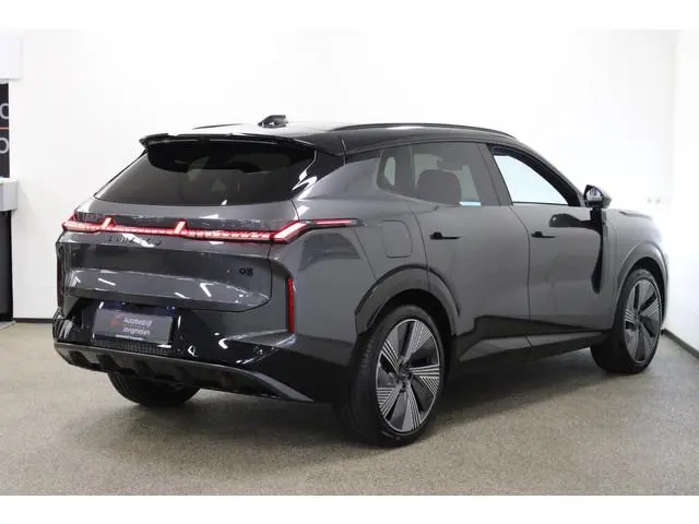 Lynk & Co 08 1.5 More