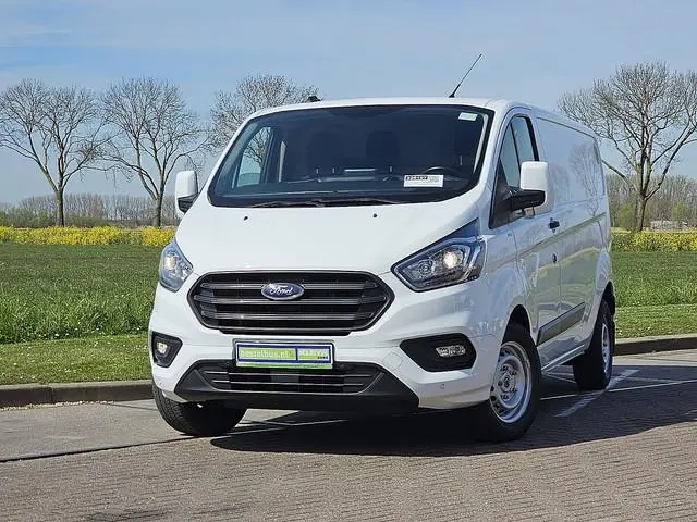 FORD TRANSIT CUSTOM 2.0 l2h1 navi trekhaak!