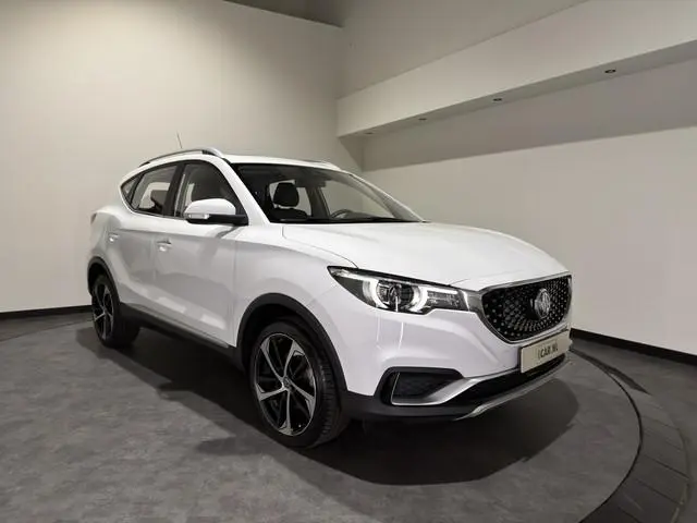 MG ZS EV Luxury 45 kWh | Panoramadak | Leder interieur | Keyless | ACC | Apple CarPlay - Android Aut...