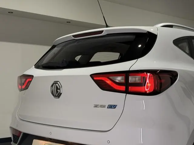 MG ZS EV