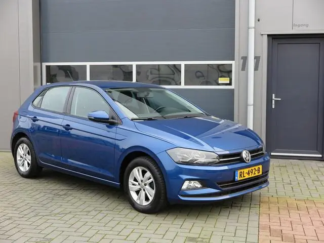 Volkswagen Polo 1.0 TSI 95pk Comfortline Cruise control , LMV 15", Carplay , Navi , Stuurwiel multif...