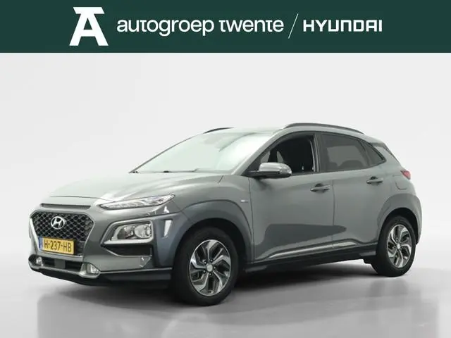 Hyundai Kona Hyundai Kona 1.6 GDI HEV Fashion | Trekhaak | HUD | Navigatie | Camera