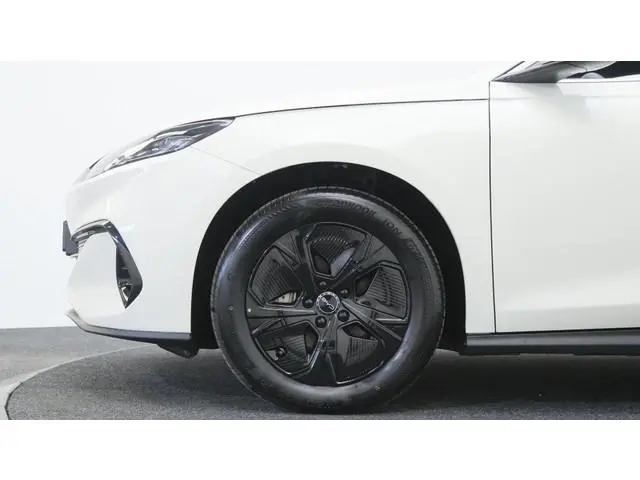 BYD SEAL
