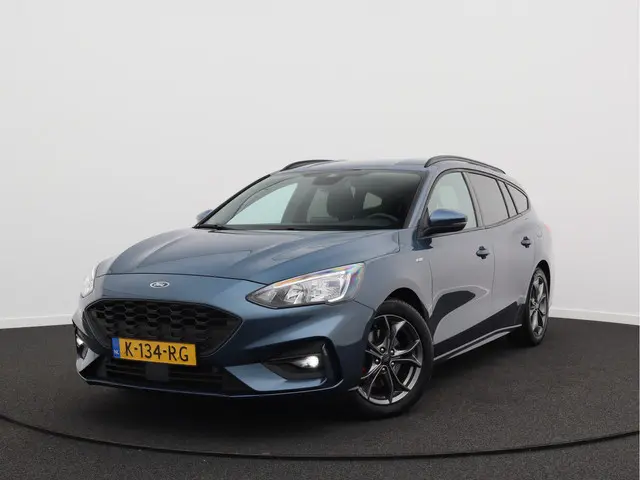 Ford Focus Wagon 1.0 EcoBoost Hybrid ST Line X Business/ trekhaak!