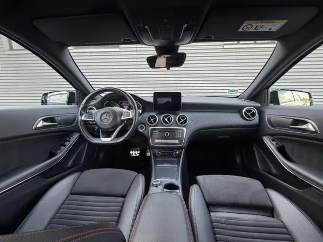 Mercedes-Benz A-klasse 180 Business Solution AMG |Cruise|Stoelver|