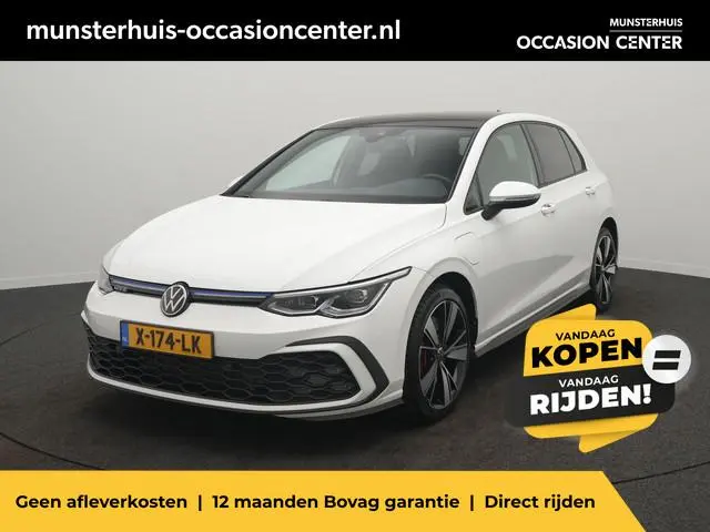 Volkswagen Golf 1.4 eHybrid GTE - RIJKLAARPRIJS - All Seasonbanden - Achteruitrijcamera - Elektrisch...