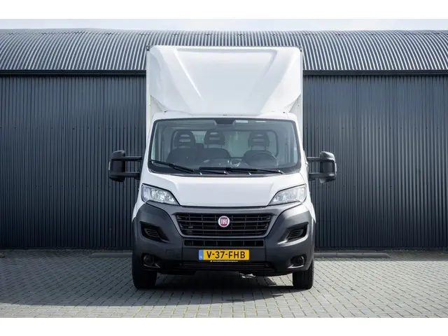 Fiat Ducato 2.3 MultiJet Bakwagen met laadklep | 141 PK | Euro 6 | Cruise | Camera | Airco | Navigat...
