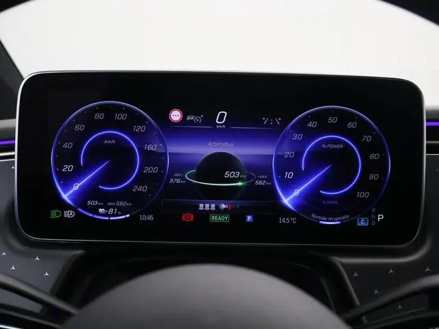 Mercedes-Benz EQS