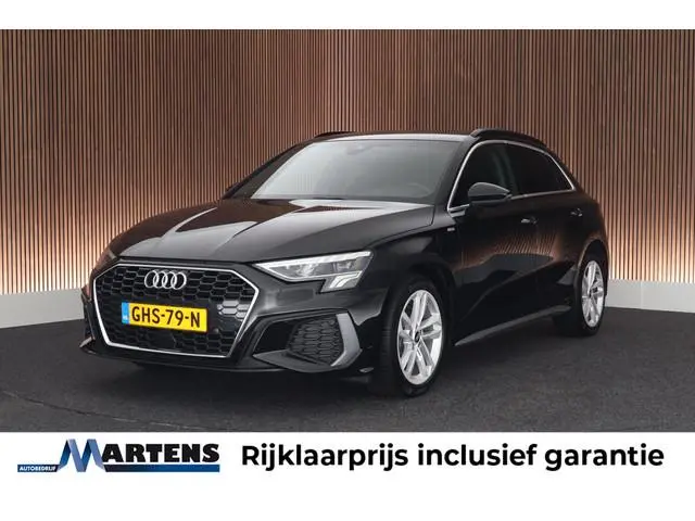 Audi A3 Sportback 40 TFSI e 204pk Advanced edition Adaptive Cruise Navigatie Stoelverwarming