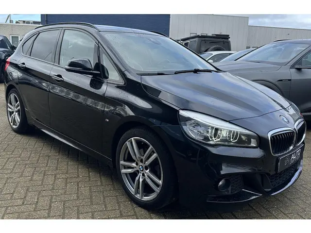 BMW 2-serie Active Tourer 218i Centennial High Executive | AUTOMAAT | M Pakket | Head UP | PANO | Ac...