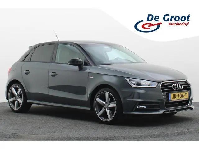 Audi A1 Sportback 1.0 TFSI Automaat Adrenaline S-Line Leer, Climate, Cruise, Bluetooth, Navigatie, E...