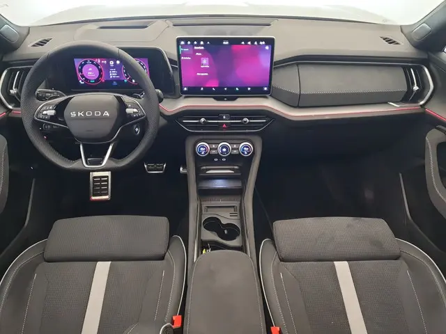 ŠKODA Kodiaq 1.5 TSI MHEV 150pk DSG/AUT Sportline 7p. Wegklapbare trekhaak, Panoramadak, Head-Up