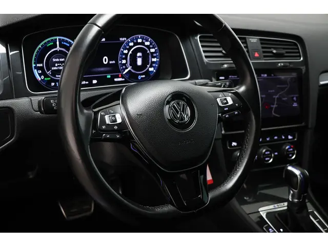 Volkswagen e-Golf