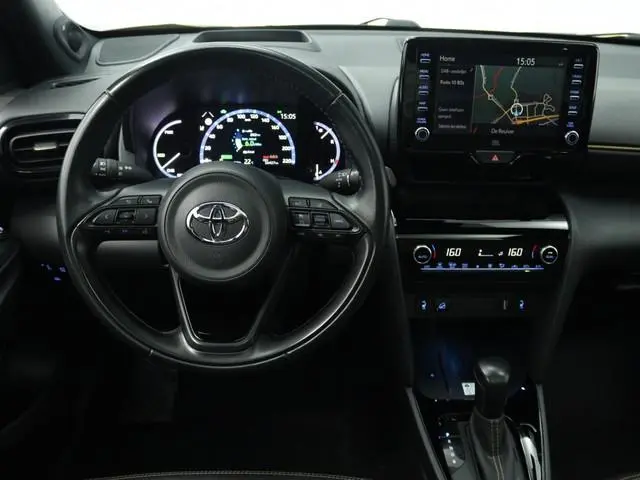 Toyota Yaris Cross 1.5 Hybrid AWD | Leder | Panoramadak | 360 camera | Navigatie