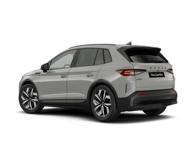 Skoda Elroq 85 Sportline | Travel Assist | 20" lichtmetaal | stoel- en stuurverwarming | Keyless ent...