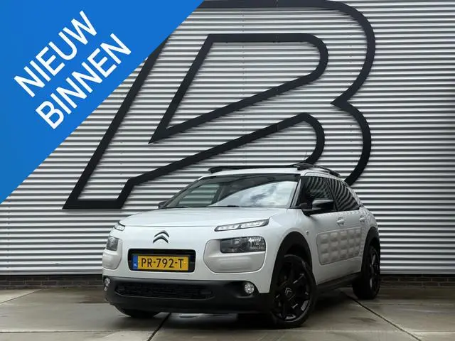 Citroen C4 Cactus 1.2 PureTech Shine 2e Eigenaar|Navi|Camera|Trekhaak|Clima|Cruise|D-riem vv in 2022...