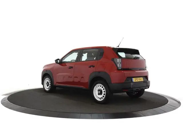 Fiat Grande Panda RED 11kW 44 kWh Airco / carplay / Cruise 