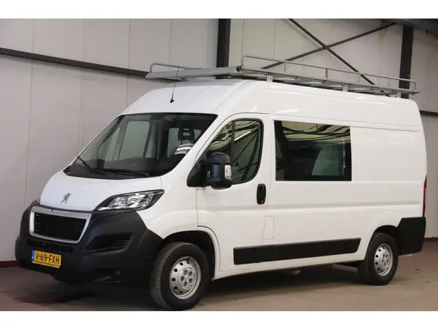 Peugeot Boxer L2H2 DUBBEL CABINE 7 personen IMPERIAAL Peugeot Boxer L2H2 DUBBEL CABINE 7 personen me...