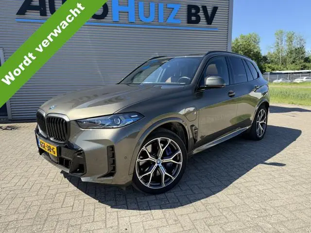 BMW X5 xDrive50e M Sport Panoramadak Trekhaak Carplay 21 Inch Harman-Kardon Comfortzetels Head-Up Di...