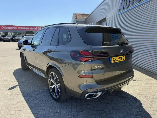 BMW X5 xDrive50e M Sport Panoramadak Trekhaak Carplay 21 Inch Harman-Kardon Comfortzetels Head-Up Di...