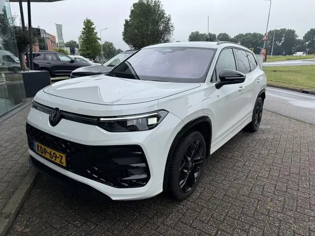 Volkswagen Tayron eHybrid R-Line Edition ** Leder ** Panodak ** Memory ** HUD NP 67K **  EV Rijberei...