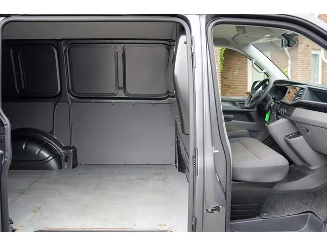 Volkswagen Transporter T6.1 Transporter Edition 150PK DSG L1H1