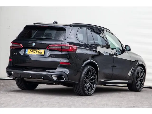 BMW X5 xDrive30d High Executive M-Sport, Pano, Head-up 2019