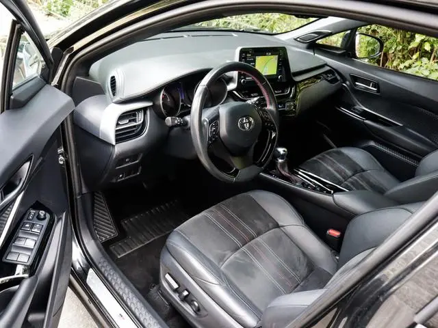 Toyota C-HR 2.0 Hybrid GR-Sport 1e-Eig. & Dealer-Onderh. BOVAG-Garantie.