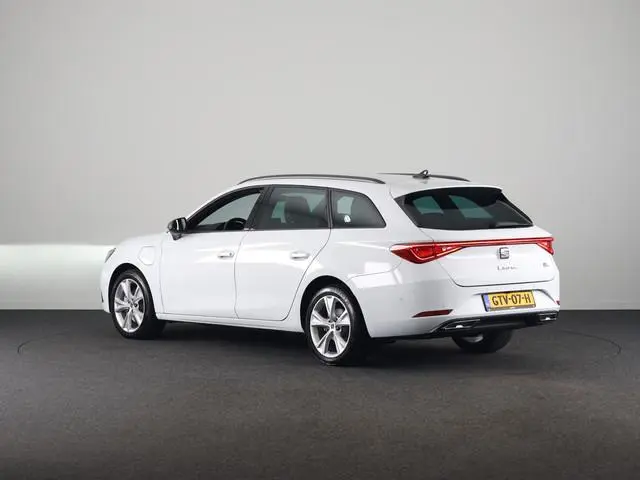 SEAT Leon Sportstourer 1.5 TSI e-Hybrid FR PHEV First Edition 204 pk Automaat | Verlengde garantie |...