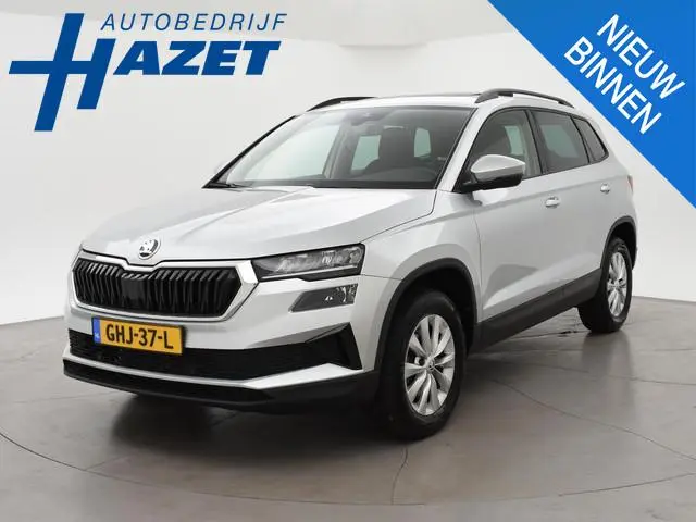 Skoda Karoq 1.5 TSI ACT 150 PK *12.878 KM!* + PANORAMADAK + VIRTUAL COCKPIT | ADAPTIVE CRUISE | CAME...