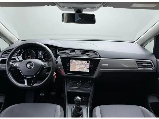 Volkswagen Touran TSI COMFORTLINE 7PERS. TREKHAAK/PDC/NAVI/7-PERSOONS