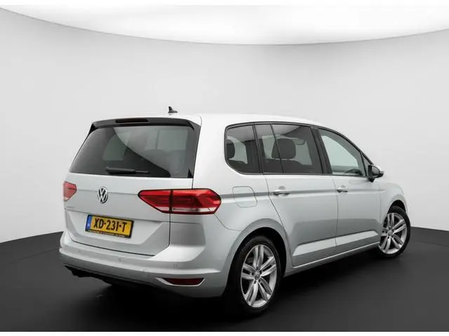 Volkswagen Touran TSI COMFORTLINE 7PERS. TREKHAAK/PDC/NAVI/7-PERSOONS