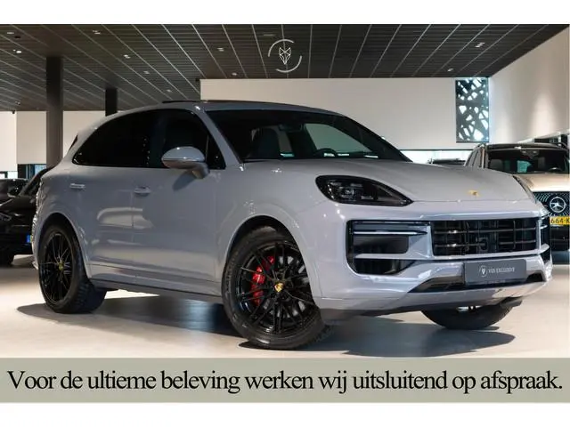 Porsche Cayenne 3.0 E-Hybrid SportDesign|Passenger Display|21''|Luchtvering|HUD|ACC|Bose|18-voudig|P...