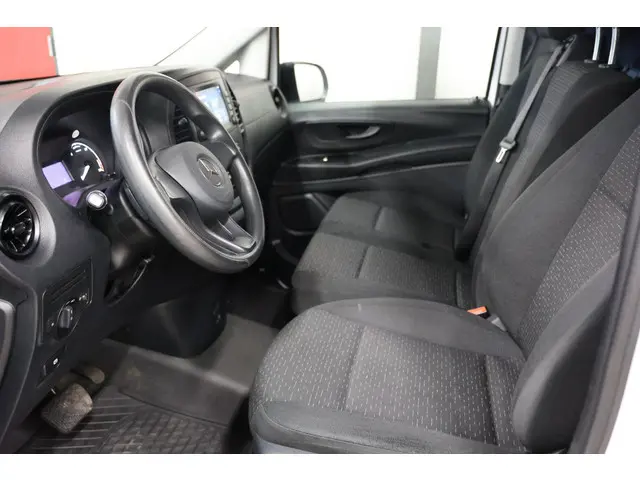 Mercedes-Benz eVito