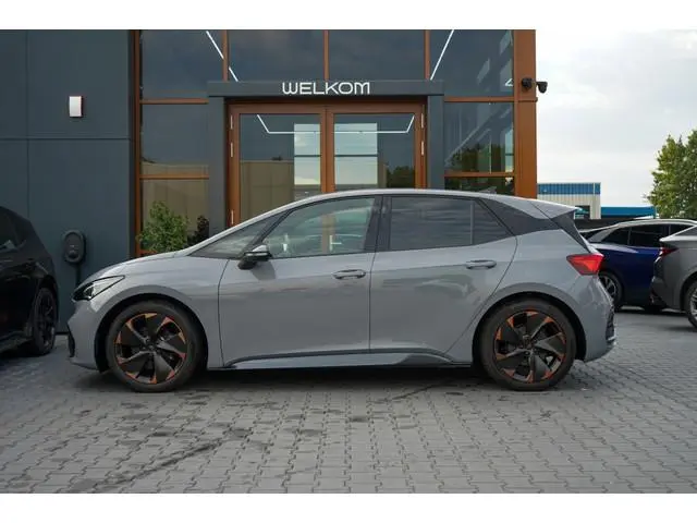 Cupra Born Perf. One 62 kWh | 90.48% SOH | Beats | Massage | Camera | Travel assist