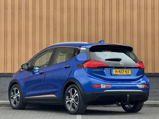 Opel Ampera-e