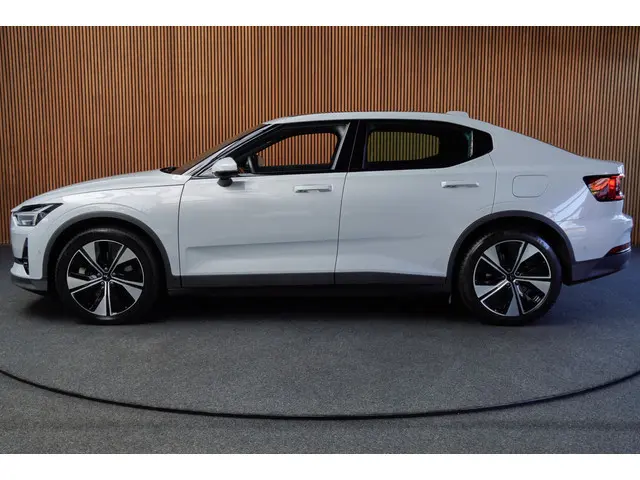 Polestar 2 Long Range Single Motor 78 kWh Pano 360 ° Pilot ACC Alcantara Stuurverwarming Memory seat...