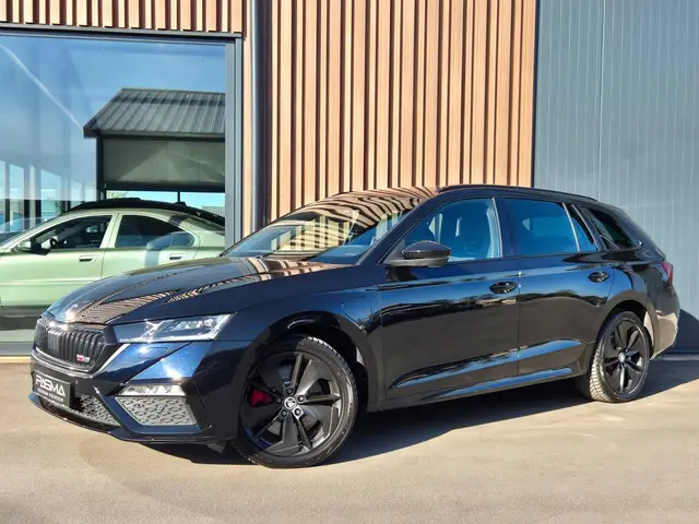 Skoda Octavia Combi 1.4 TSI 245pk RS iV PHEV Business | Matrix | Virtual | Carplay | Stuur - stoelve...