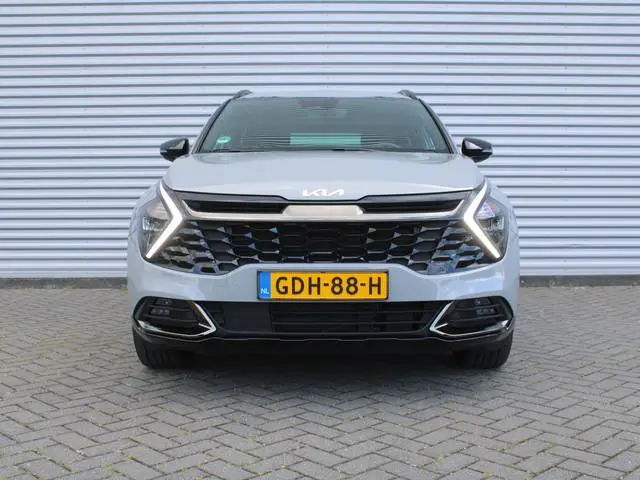 Kia Sportage 1.6 T-GDi Hybrid Dark Edition | Stuur-/stoelverwarming v+a | Camera | Elek. stoelverste...