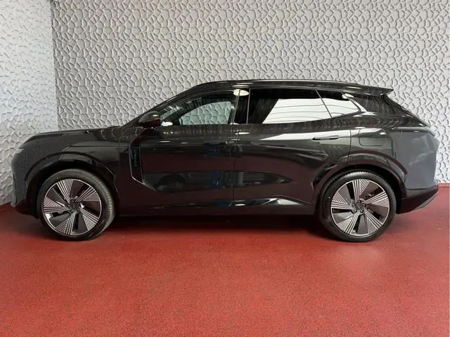 Lynk & Co 08